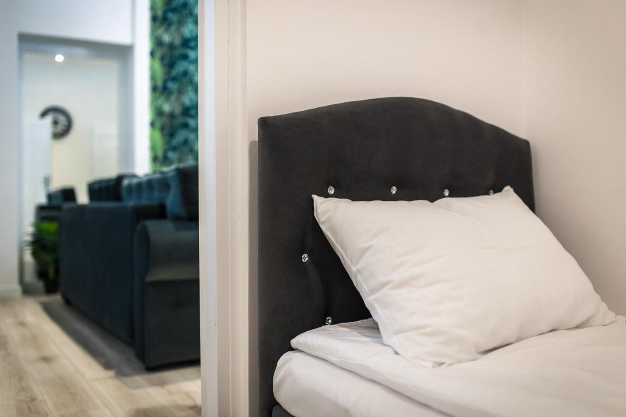 Moonlight Apartament Zielona Gora  Ngoại thất bức ảnh