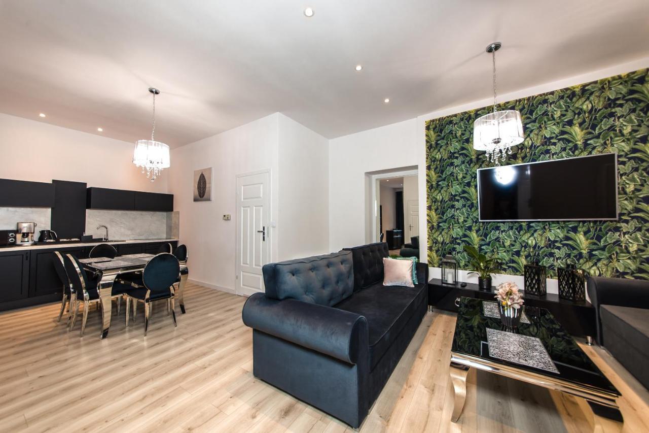 Moonlight Apartament Zielona Gora  Ngoại thất bức ảnh