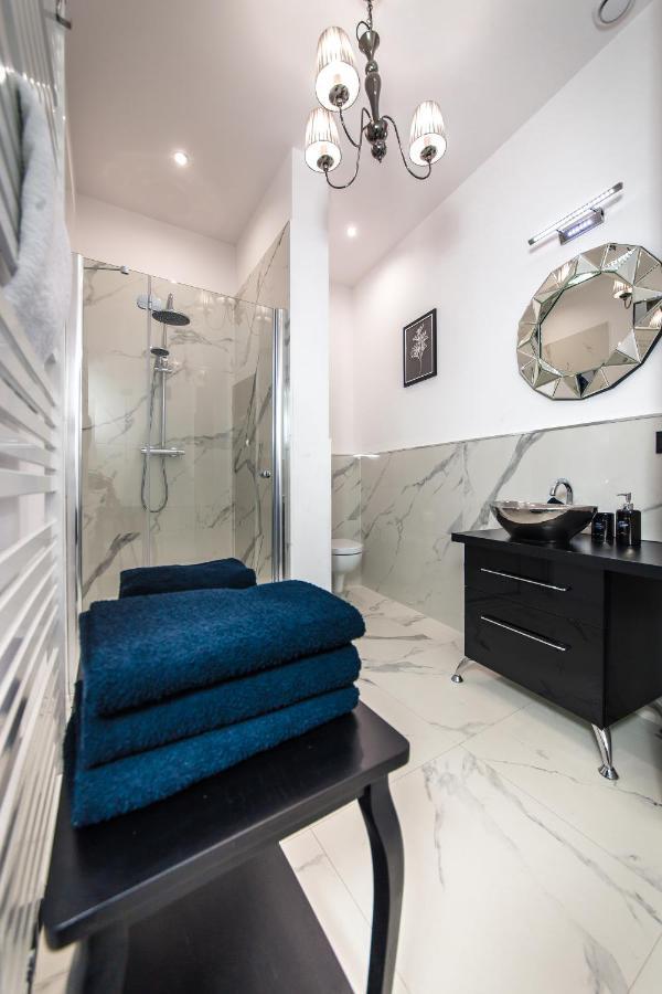 Moonlight Apartament Zielona Gora  Ngoại thất bức ảnh